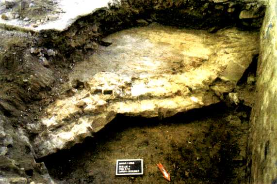 Annexapsidiale Außenmauer der Phase VIII/IX